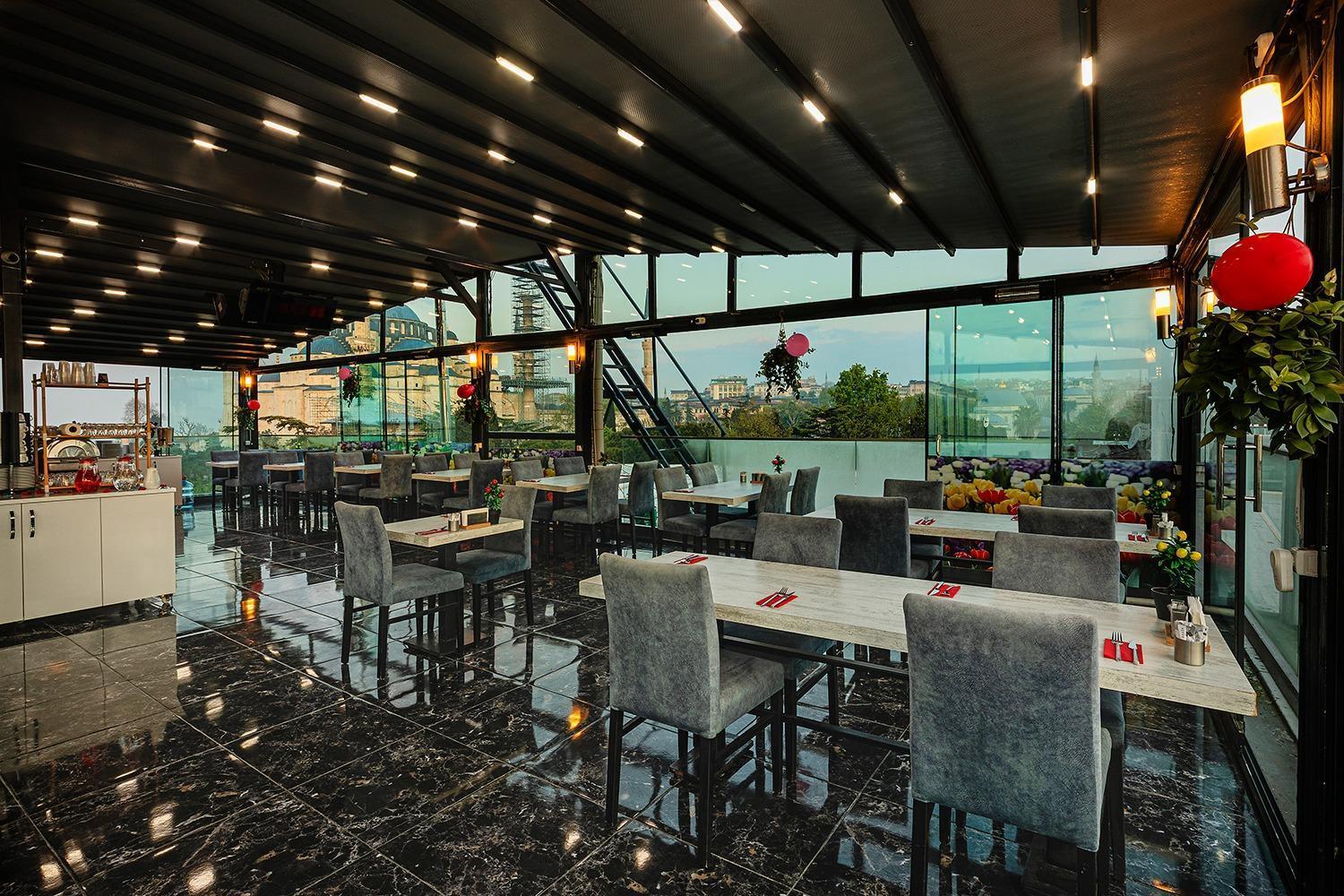 Aristocrat Hotel Istanbul Ngoại thất bức ảnh