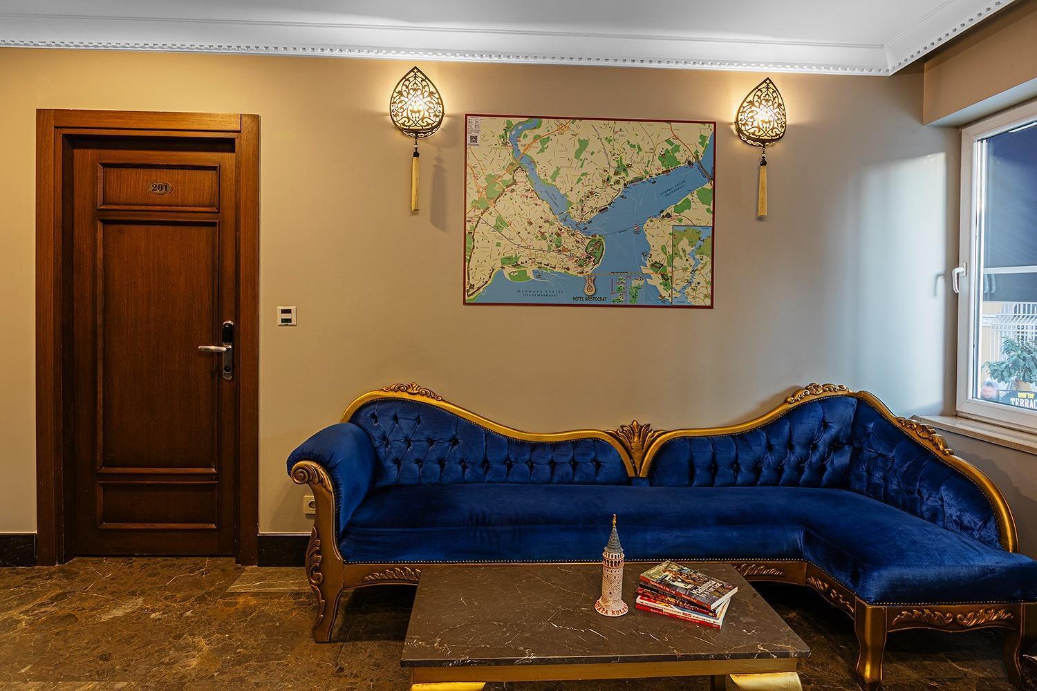 Aristocrat Hotel Istanbul Ngoại thất bức ảnh