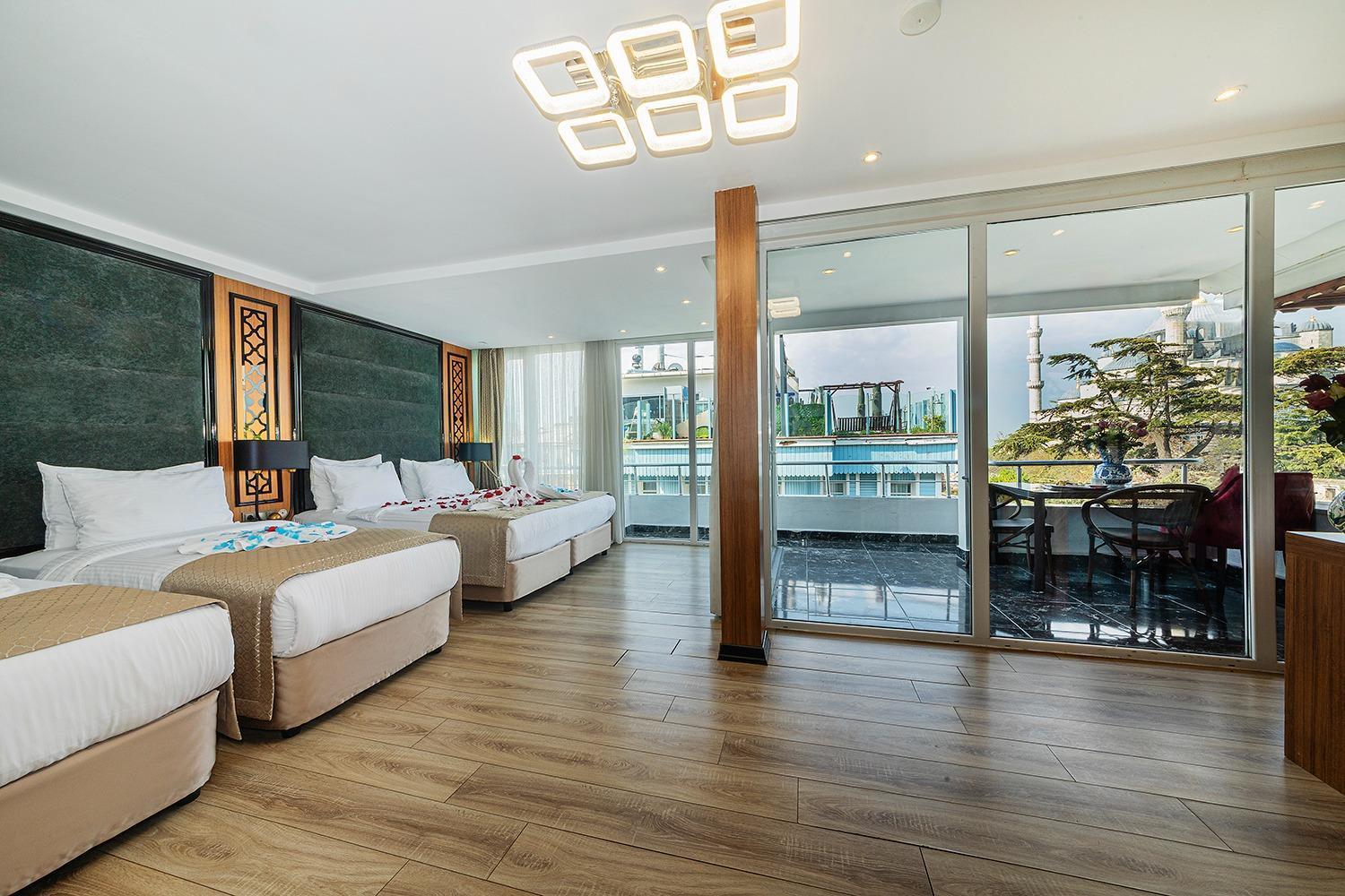 Aristocrat Hotel Istanbul Ngoại thất bức ảnh