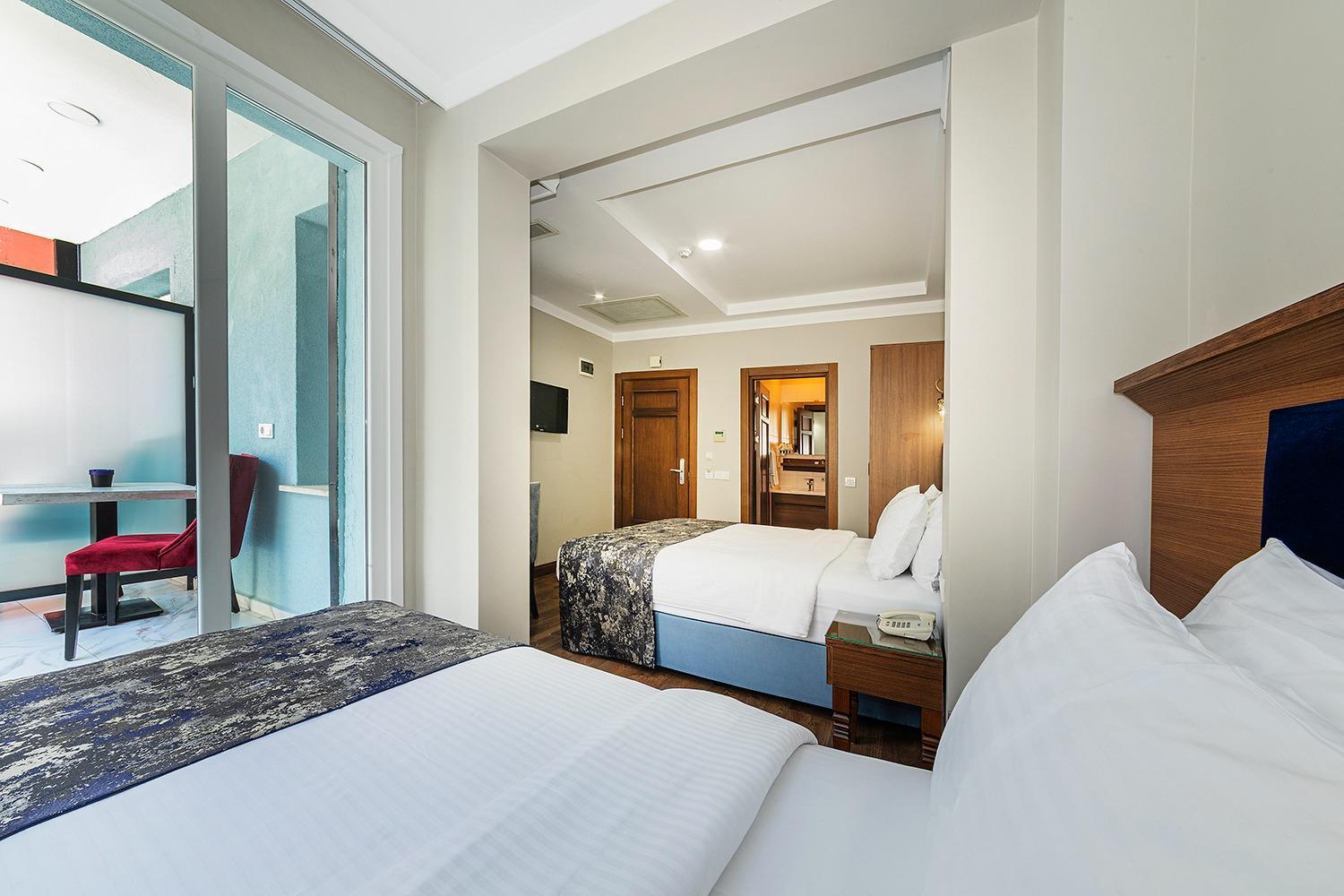 Aristocrat Hotel Istanbul Ngoại thất bức ảnh